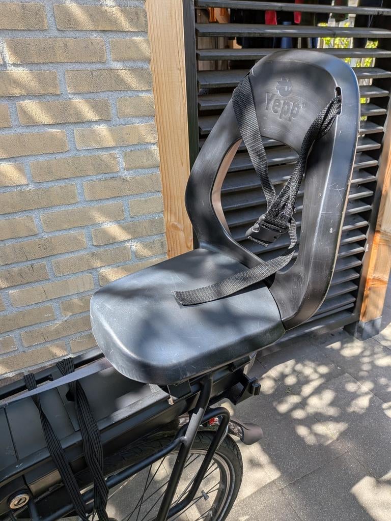 Yepp Junior Achterzitje - Eenvoudig te monteren, Fietsen en Brommers, Fietsaccessoires | Fietsstoeltjes, Ophalen, Achterzitje