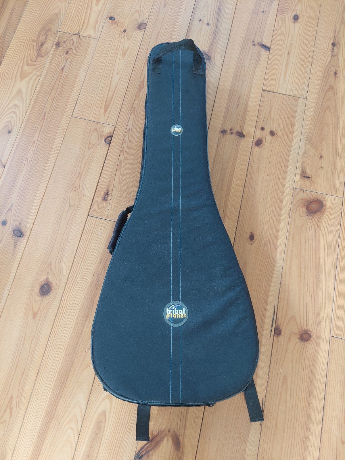 Hoes voor akoestische gitaar, Muziek en Instrumenten, Behuizingen en Koffers, Ophalen, Zo goed als nieuw, Akoestische gitaar