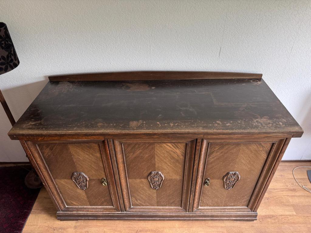 Gratis kast dressoir, Antiek en Kunst, Ophalen