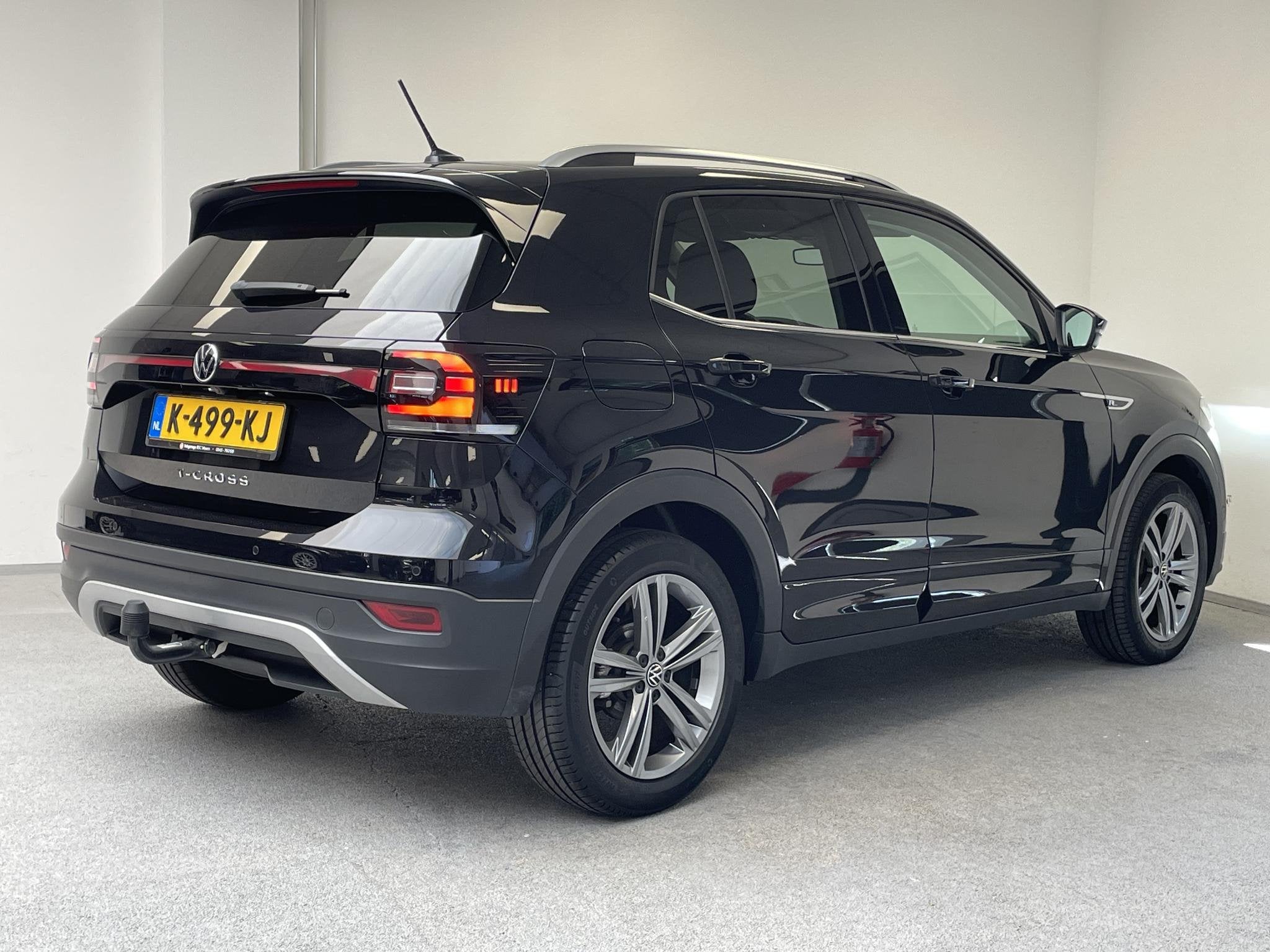 Volkswagen T-Cross 1.0 TSI Style Business R-Line | TREKHAAK, Auto's, Gebruikt, Euro 6, Automatische klimaatregeling, 116 pk