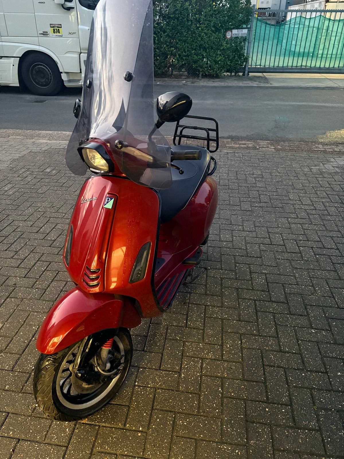 Vespa Sprint 4T geel kenteken, Ophalen, Maximaal 45 km/u, Vespa S, Zo goed als nieuw