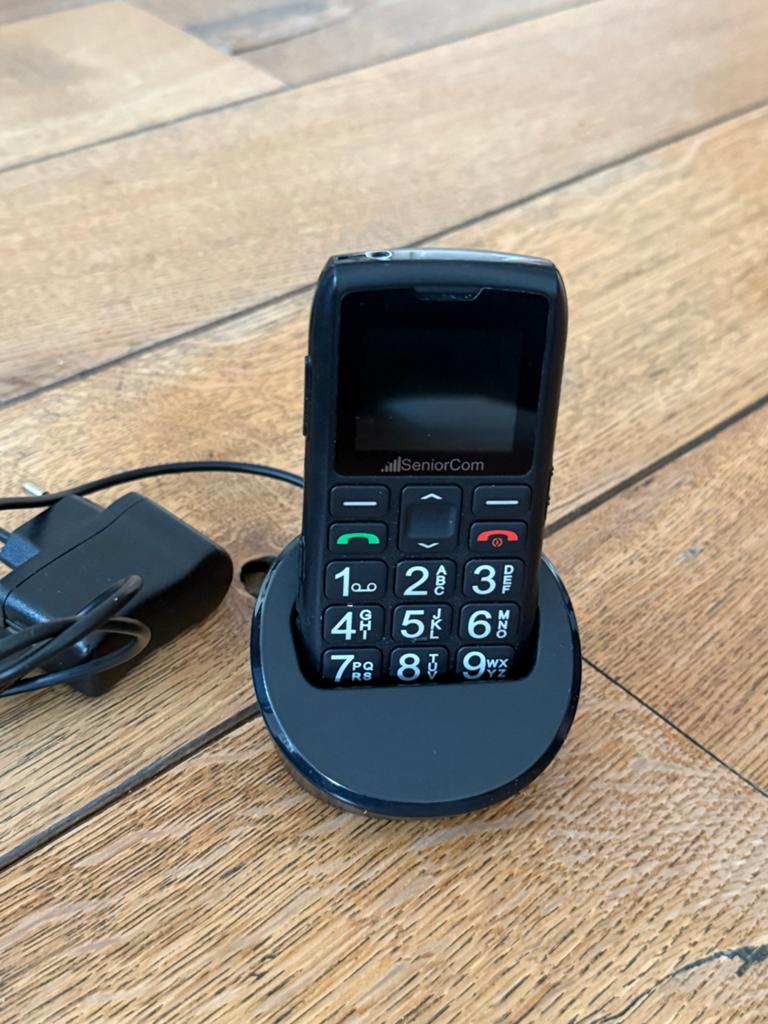Senioren telefoon - SeniorCom - Zo goed als nieuw, Verzenden, Geen camera, Zo goed als nieuw, Klassiek of Candybar