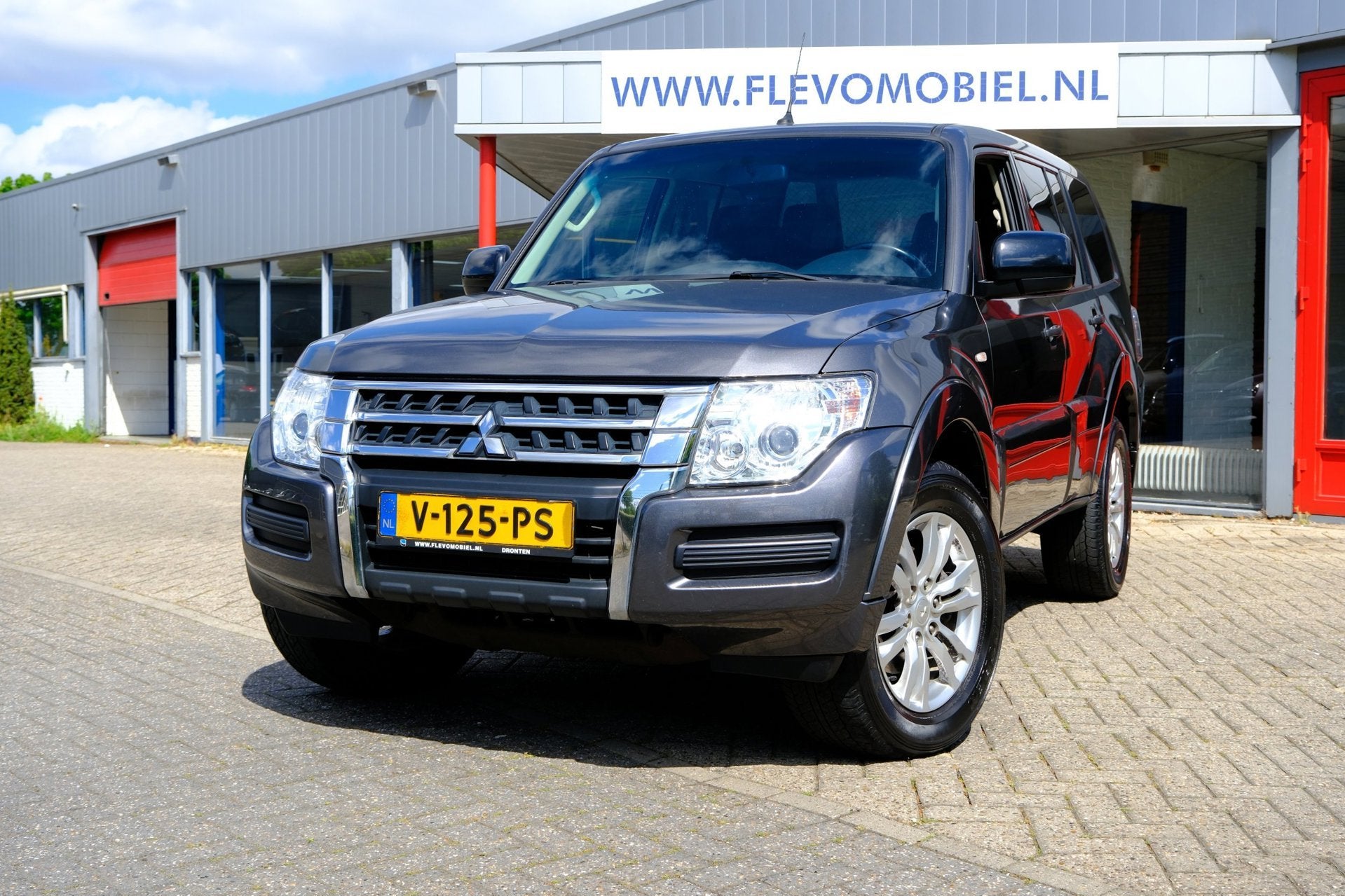 Mitsubishi Pajero