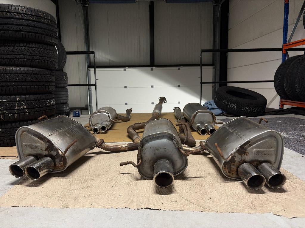 Div. uitlaat einddempers Subaru Impreza GT Turbo / GTT / WRX, Auto-onderdelen, Uitlaatsystemen, Ophalen, Gebruikt, Subaru