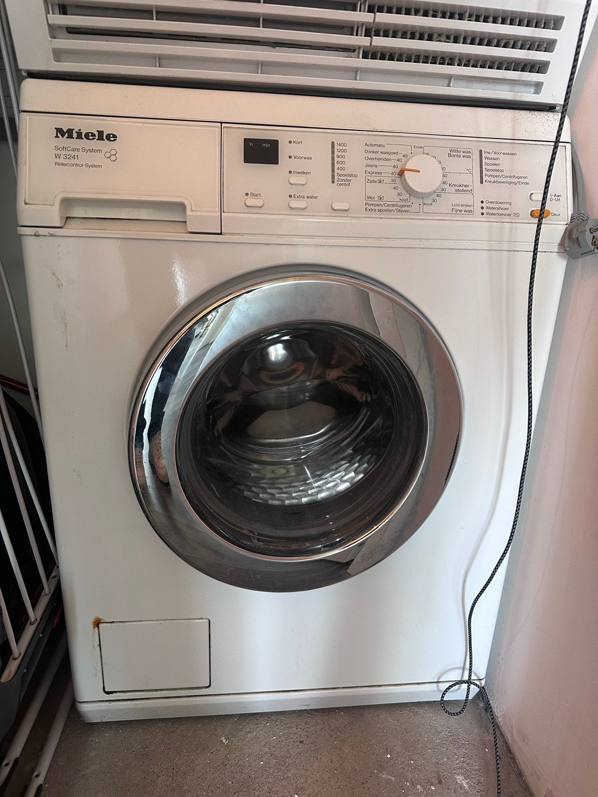 Miele W 3241 SoftCare System Wasmachine, Witgoed en Apparatuur, Wasmachines, Gebruikt, Voorlader, 6 tot 8 kg, 85 tot 90 cm, 1200 tot 1600 toeren