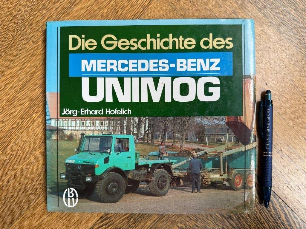 Hardcover boek geschiedenis Unimog 1988 igst., Boeken, Auto's | Folders en Tijdschriften, Gelezen, Mercedes-Benz, Mercedes, Ophalen of Verzenden