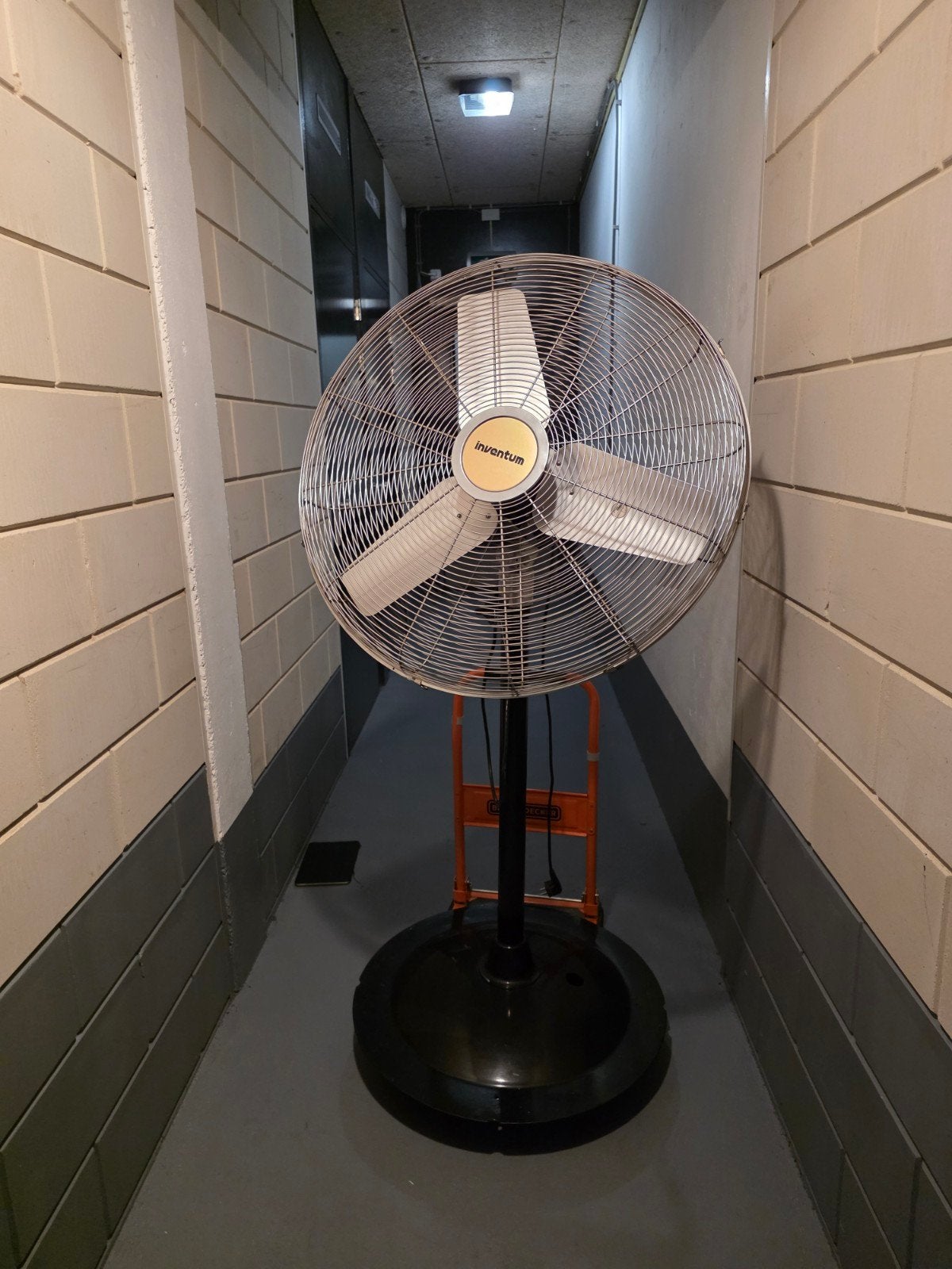 Grote Inventum Vloerventilator VTC75S - In goede staat, Ophalen, Gebruikt, Vloerventilator