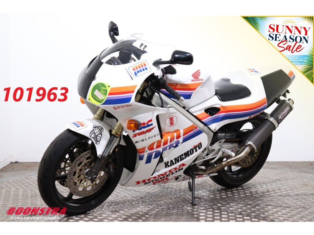 Honda RVF 400 NC 35 Kanemoto Racing (bj 1997), Dopplerlaan 4
9207HC  DRACHTEN, NL, Bedrijf, Sport, 399 cc
