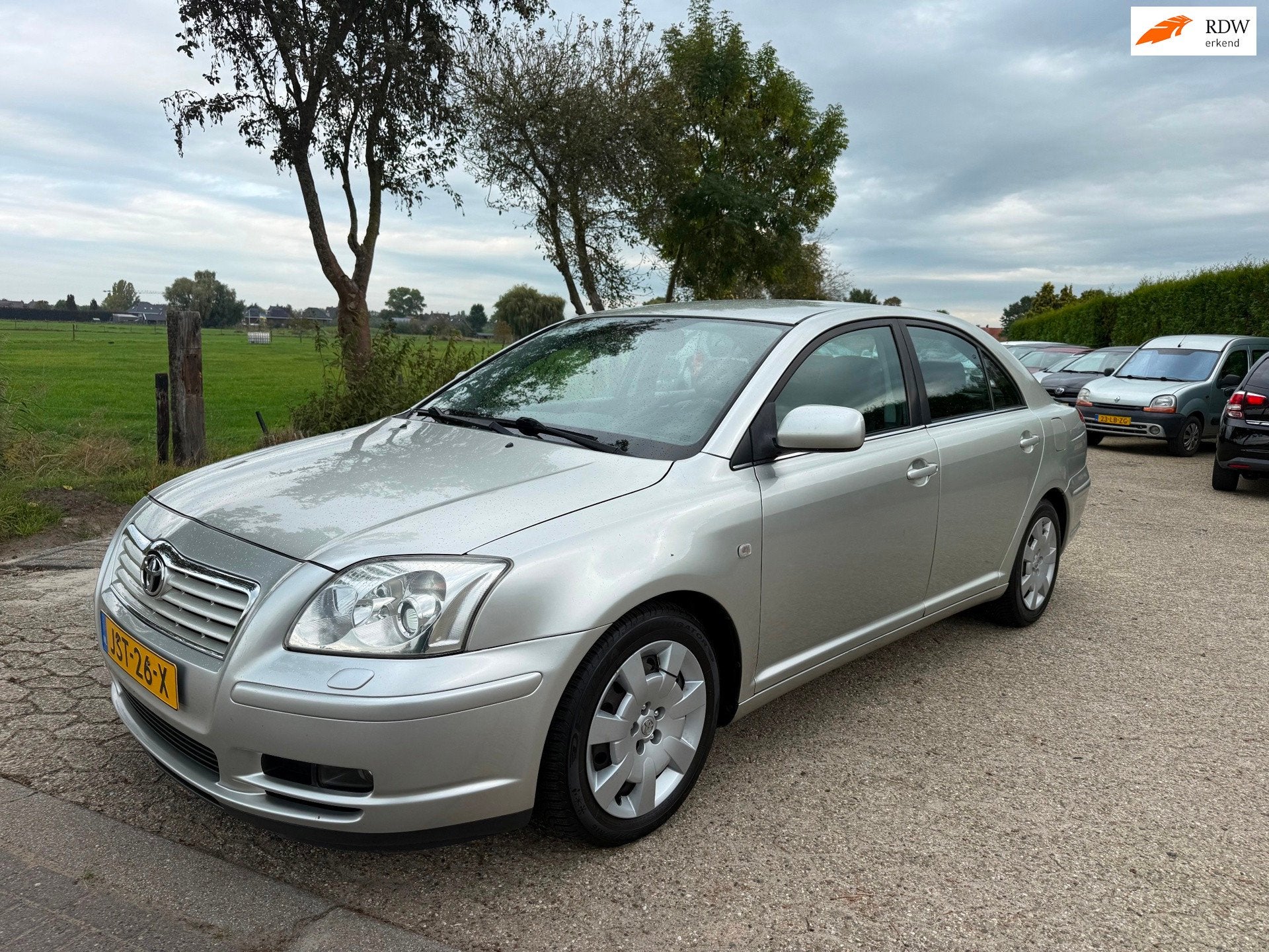 Toyota Avensis 2.0 VVTi Executive, Zeer Luxe uitvoering Auto, 1998 cc, Zwart, Leder, Bedrijf