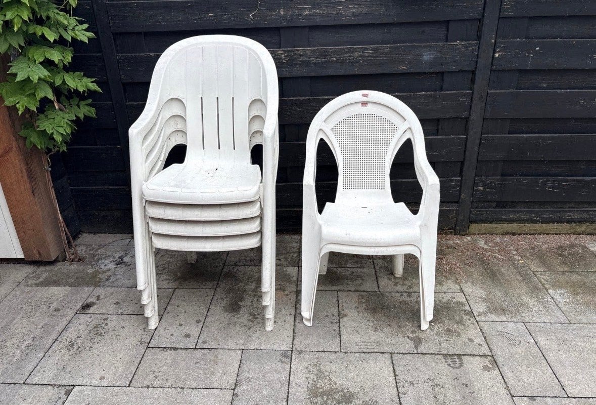 Witte kunststof tuinstoelen (stapelbaar), Ophalen, Gebruikt, Kunststof, Stapelbaar
