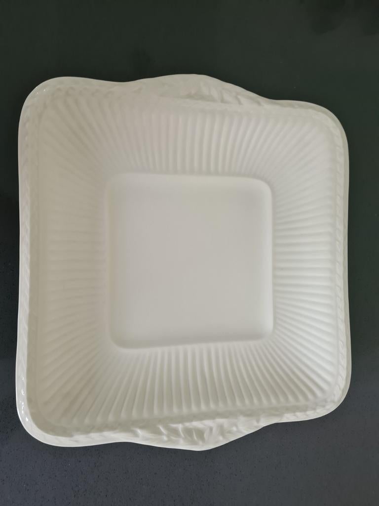 Wedgwood serveerschaaltje Edme, Ophalen, Zo goed als nieuw, Wedgwood, Schaal of Schalen