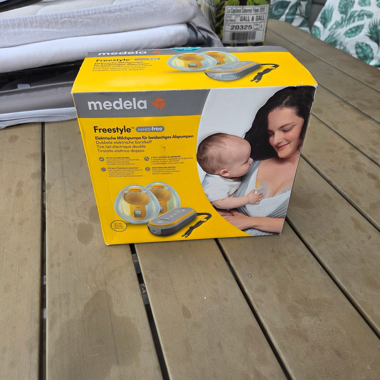 Medela Freestyle Hands-free dubbele elektrische borstkolf, Ophalen, Zo goed als nieuw