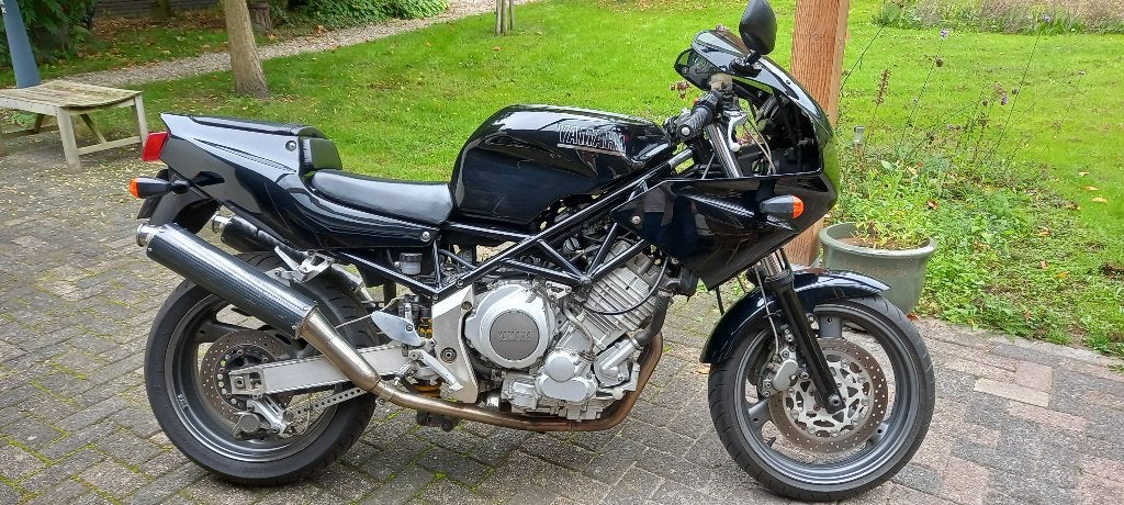 Mooie Yamaha TRX850 te koop aangeboden, 2 cilinders, Motorrijbewijs A, Gebruikt, Meer dan 35 kW