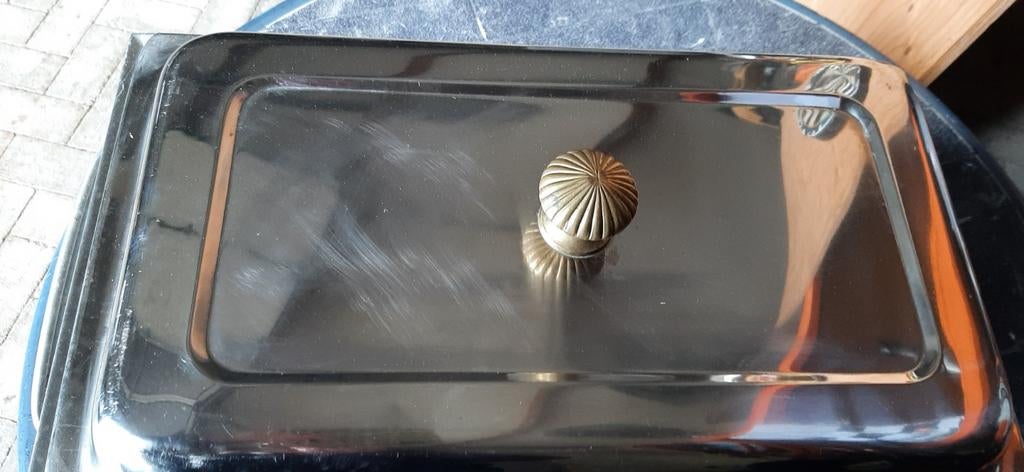 Chaving dish, Ophalen, Zo goed als nieuw