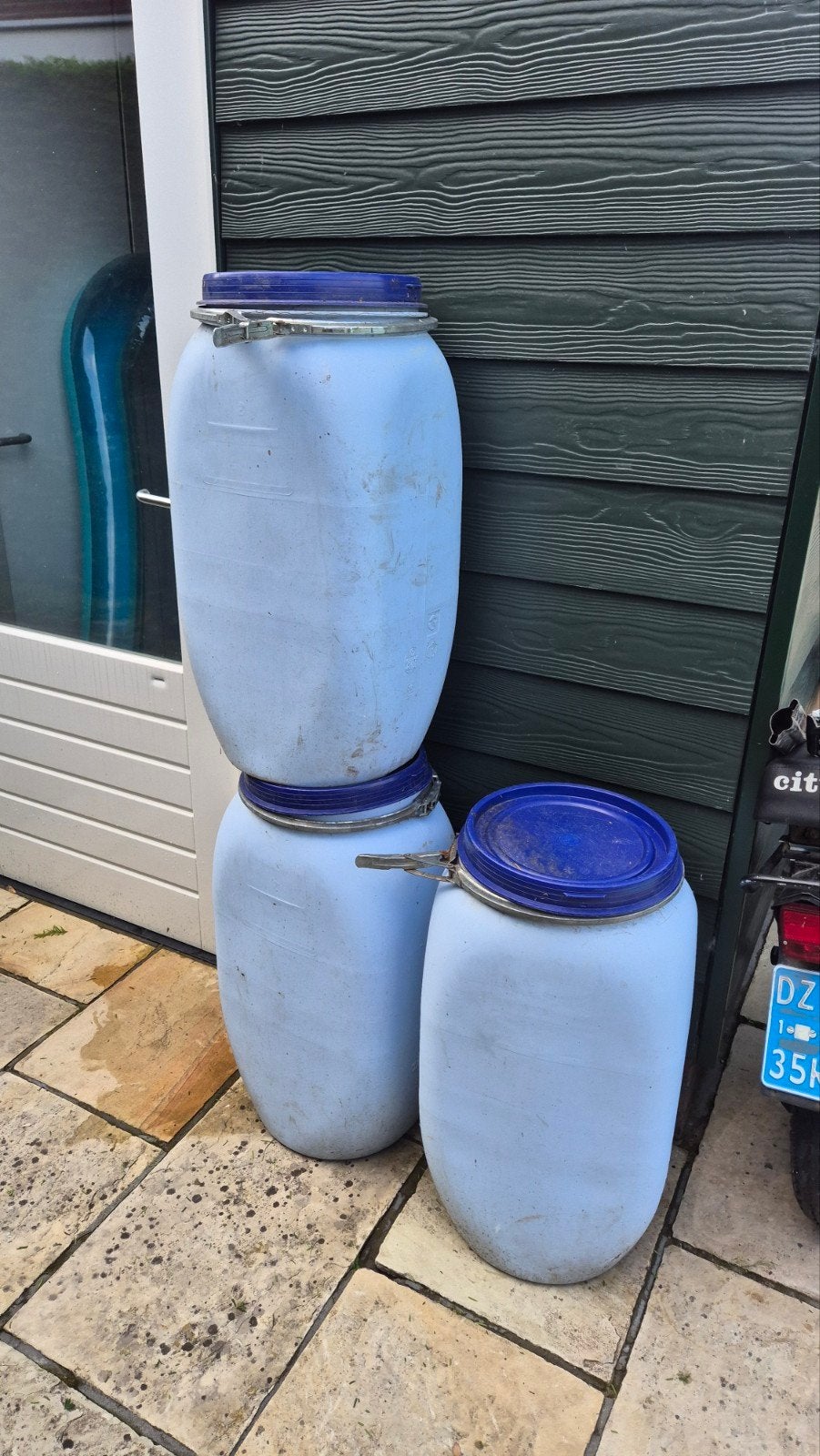 Voer ton 60L, Dieren en Toebehoren, Dierenvoeding, Ophalen