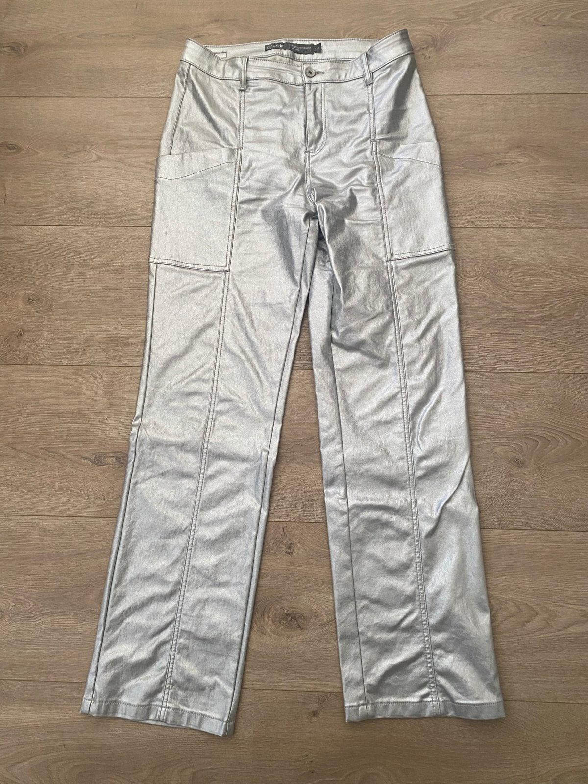 Stoere zilver kleurige broek van Geisha, maat L, Kleding | Dames, Maat 42/44 (L), Ophalen of Verzenden, Zo goed als nieuw, Lang