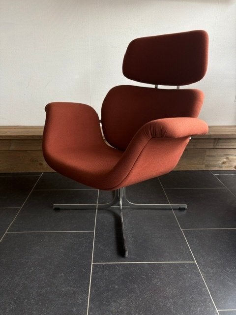 Artifort Big Tulip fauteuil, Pierre Paulin, roodbruine stof, Design, 75 tot 100 cm, Ophalen of Verzenden, Zo goed als nieuw
