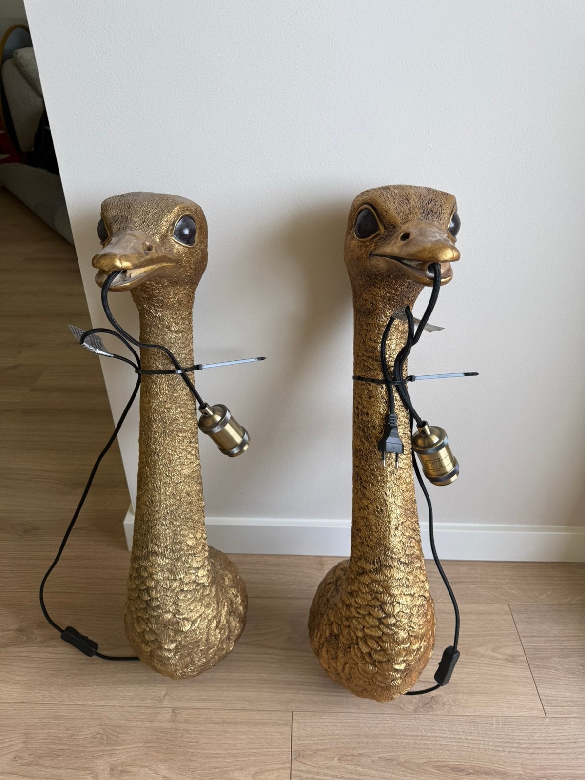 Light & Living Wandlamp Ostrich Antique Bronze 72cm, Ophalen, Overige materialen, Met snoer/stekker, E27 (groot)