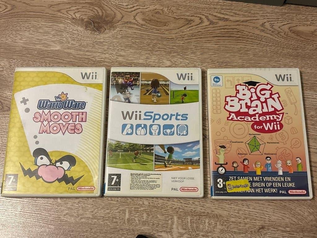Waarop smooth moves & Wii sports & big brain academy WII, Spelcomputers en Games, Games | Nintendo Wii, Ophalen of Verzenden, Zo goed als nieuw