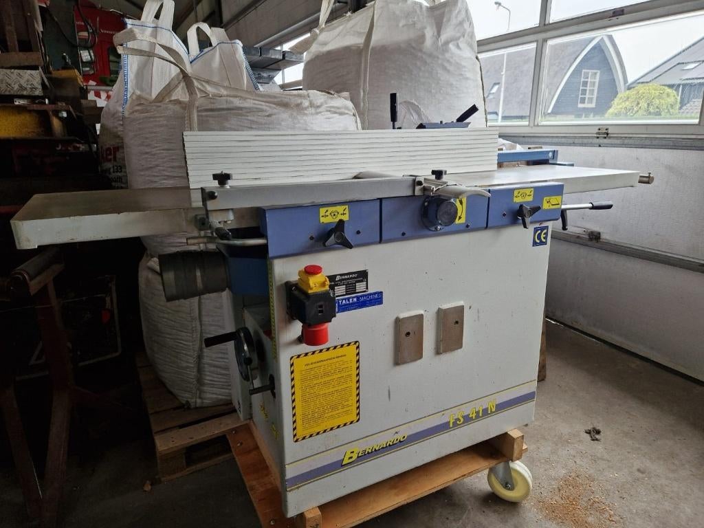 als nieuw bernardo fs 41 n vlakvandiktebank op 380 volt, Ophalen, 70 mm of meer, Zo goed als nieuw, Lintzaag
