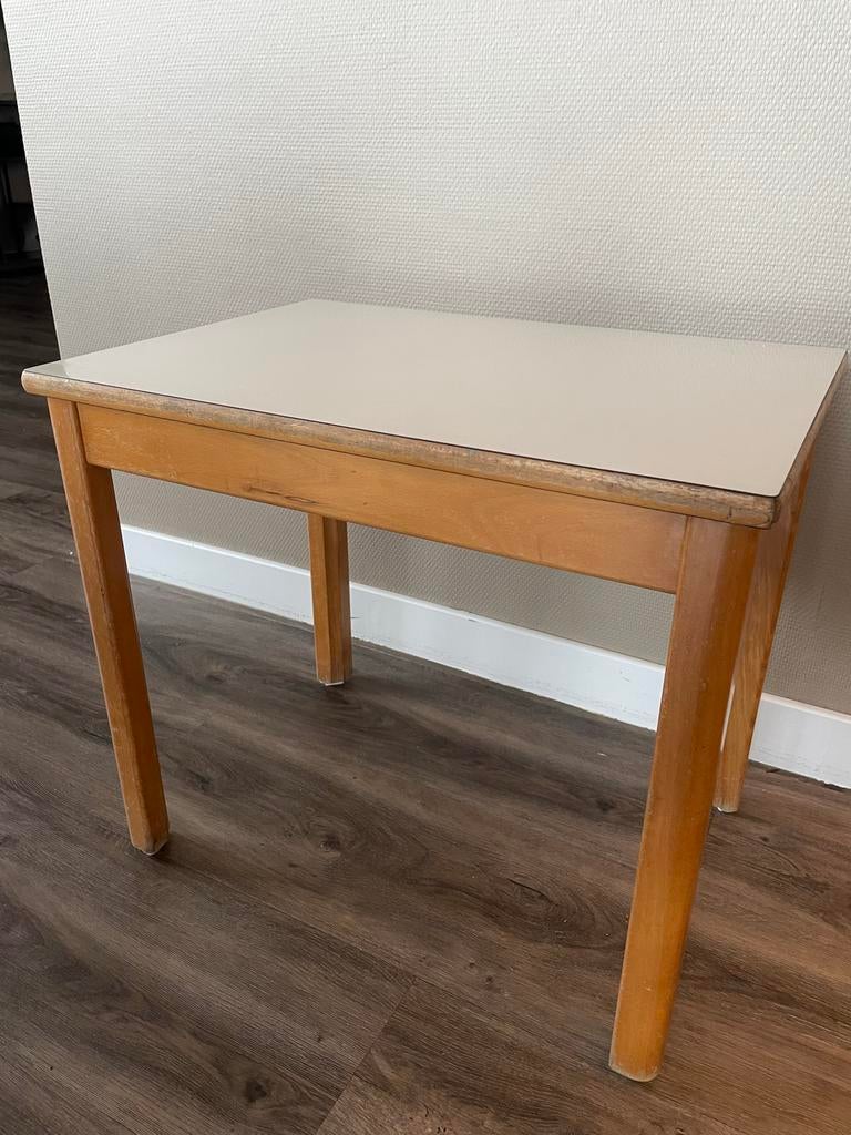 Vintage Kindertafel, Kinderen en Baby's, Kinderkamer | Tafels en Stoelen, Ophalen, Gebruikt, Tafel(s)