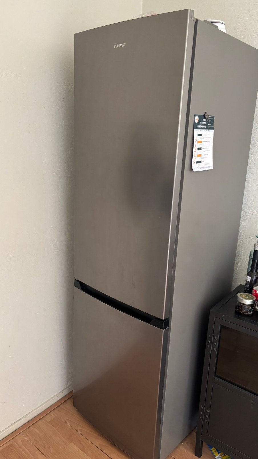 Veripart koel-vriescombinatie – 2 jaar was nieuw €589, Witgoed en Apparatuur, Koelkasten en IJskasten, Ophalen, 200 liter of meer