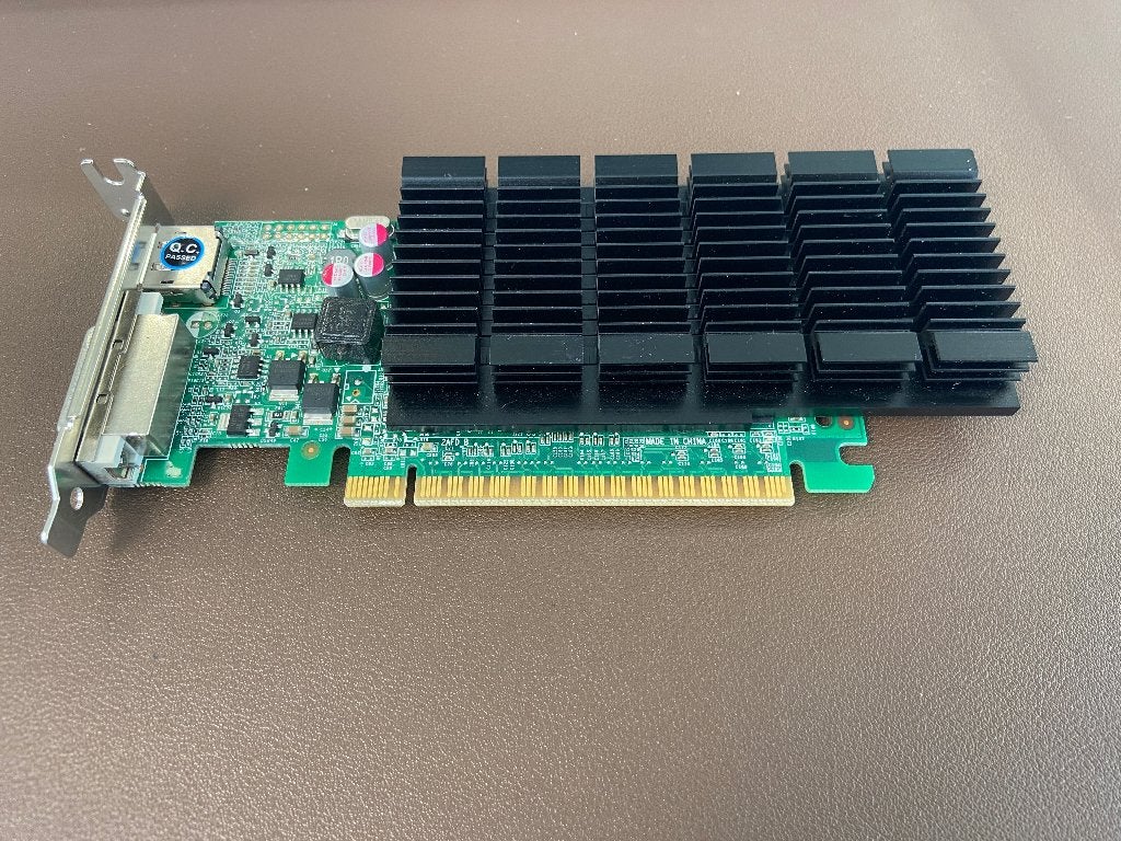 NVIDIA GeForce 605 DP 1GB LP videokaart, Gebruikt, PCI-Express 2, GDDR3, DVI