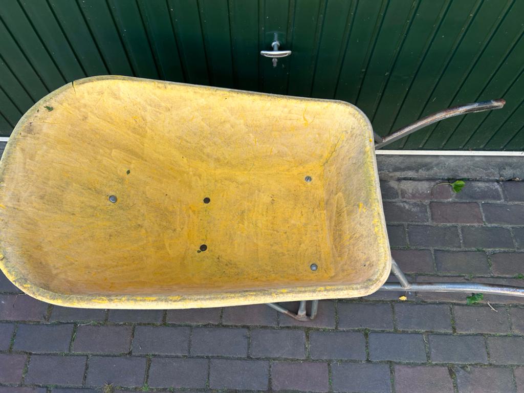 Gebruikte FORT kruiwagen - Geel, Ophalen of Verzenden, Gebruikt, Handmatig, Eenwielig