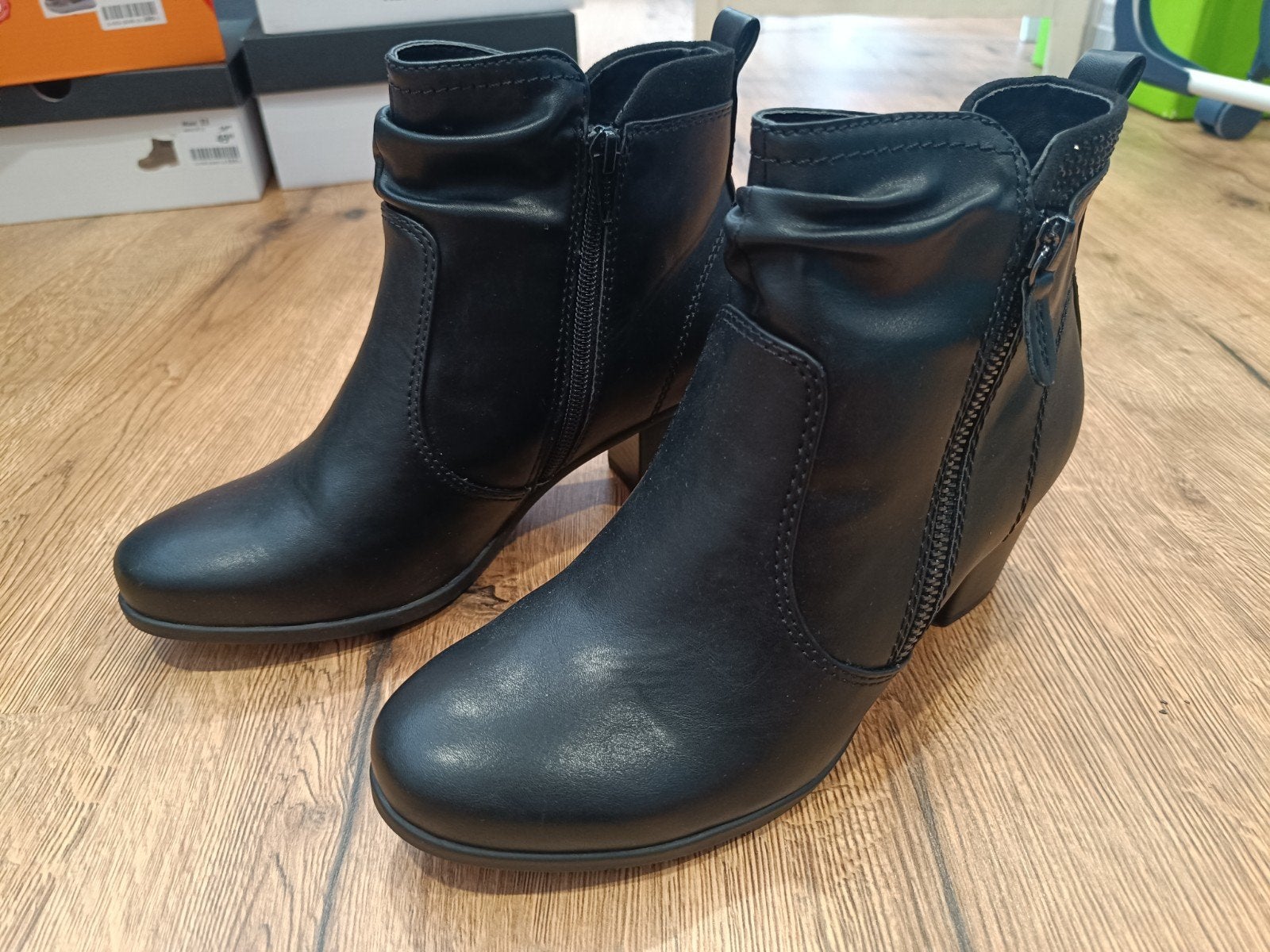 softline damesschoenen maat 37 nieuw, Zwart, Nieuw, Ophalen of Verzenden, A