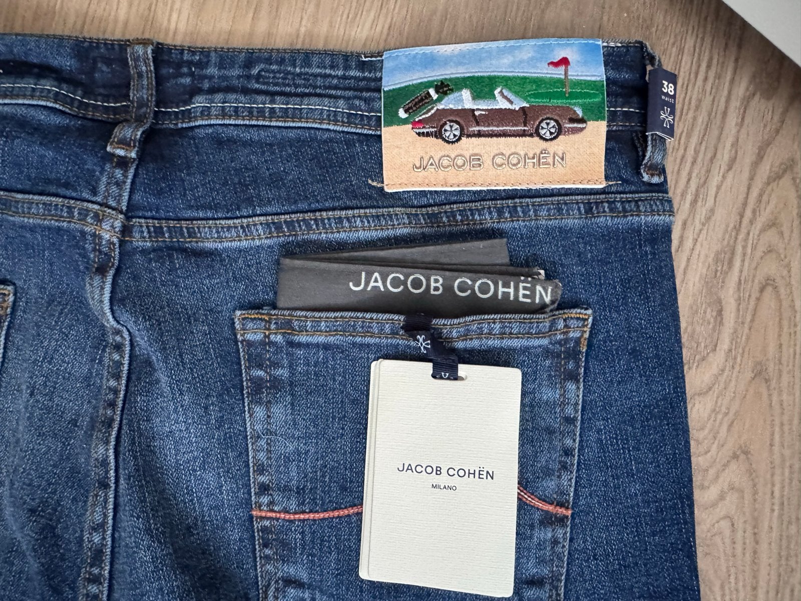 Jacob Cohen Bard Jeans Porsche Targa maat 38 - Nieuw, Ophalen of Verzenden, Nieuw, Blauw, W36 - W38 (confectie 52/54)