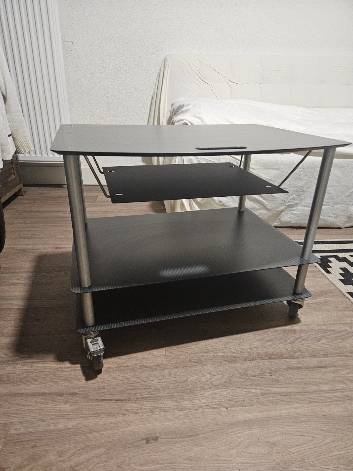 Design TV & Audio meubel / Trolley 'Max & Dirk' Cascando, Ophalen, Gebruikt, 50 tot 100 cm, Modern industrieel design