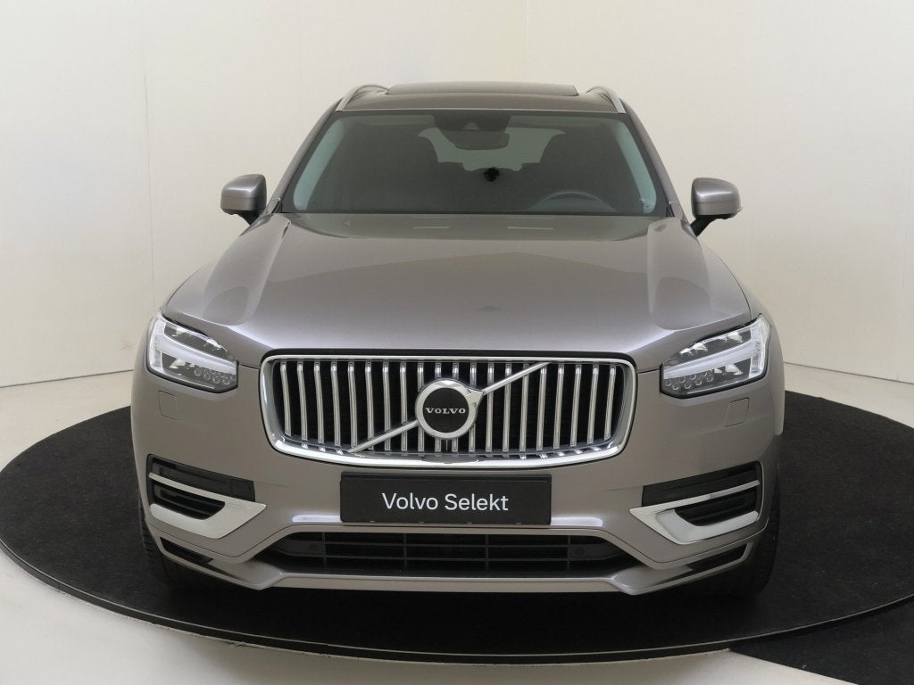 Volvo XC90 T8 AWD Business Pro | Luchtvering | 360° Camera, 12 maanden, Gebruikt, 4 cilinders, 7 stoelen