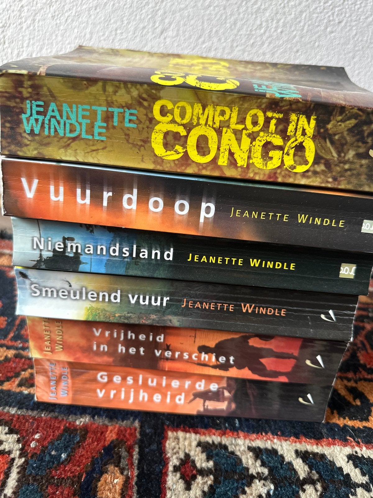 Jeanette Windle Boekenpakket - 6 Thrillers/Romans, Ophalen of Verzenden, Zo goed als nieuw, Wereld overig