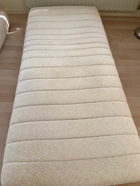 Auping matras Maestro 90x200 cm, i.z.g.st SOEPEL tot 60 kg, Ophalen, 90 cm, Eenpersoons, Zo goed als nieuw