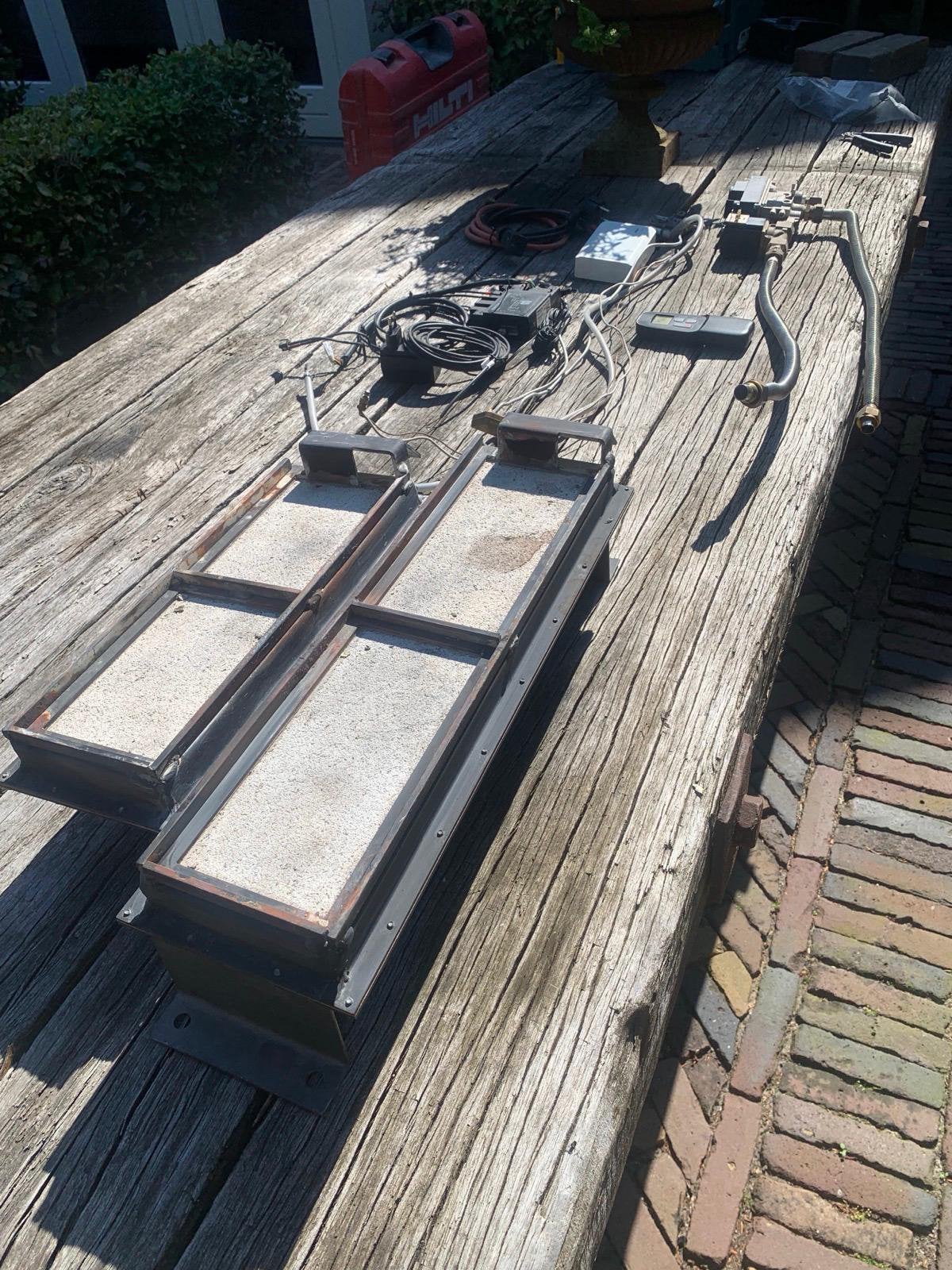 Branderbed met regelelement voor gasblokken vuur, Huis en Inrichting, Ophalen of Verzenden, Zo goed als nieuw, Houthaard