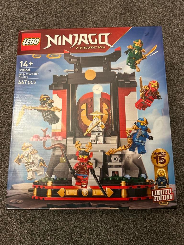 Nieuwe Lego Ninjago Legacy 71866 Ninja Character Display, Ophalen, Nieuw, Complete set, Lego
