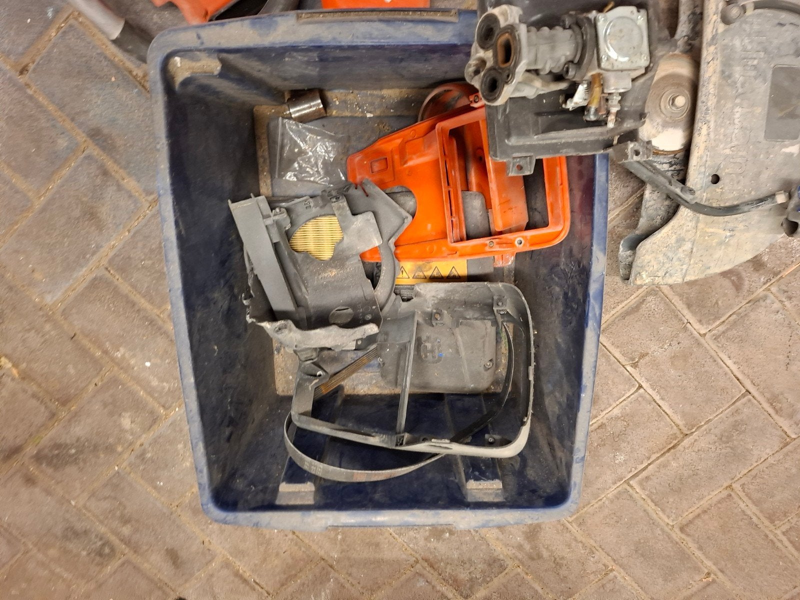 Onderdelen Husqvarna K770 bandenzaag, Ophalen, Overige typen