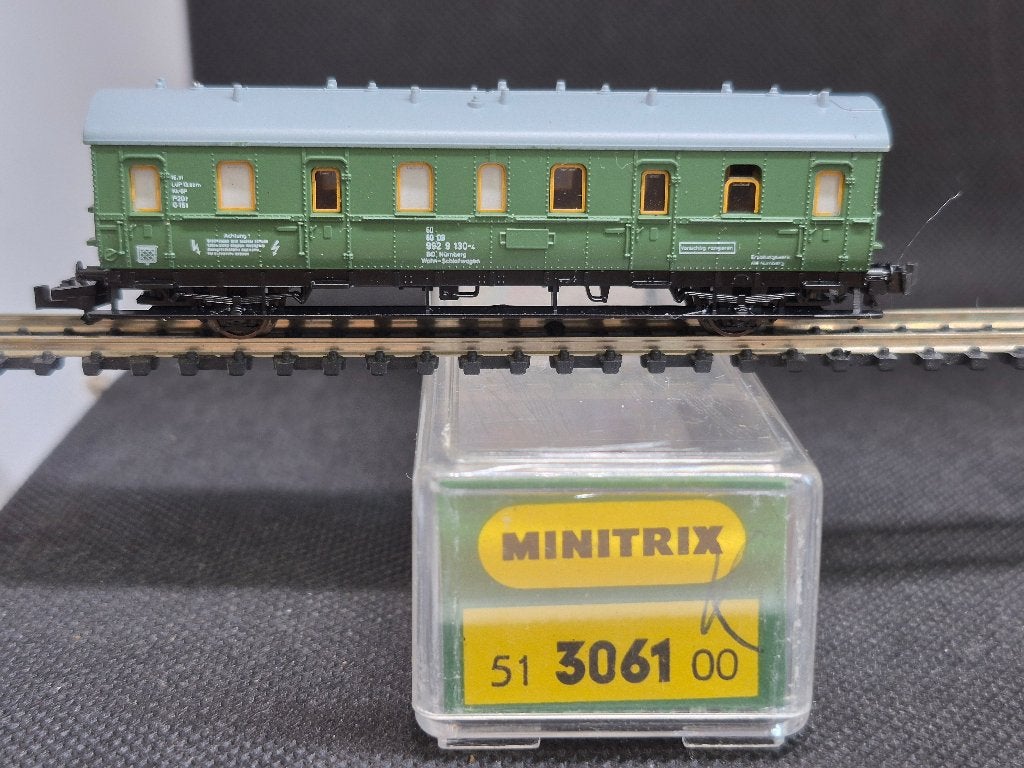 Minitrix 3061 - personeelverblijfswagen (16850), Gebruikt, Gelijkstroom, Trix, Wagon