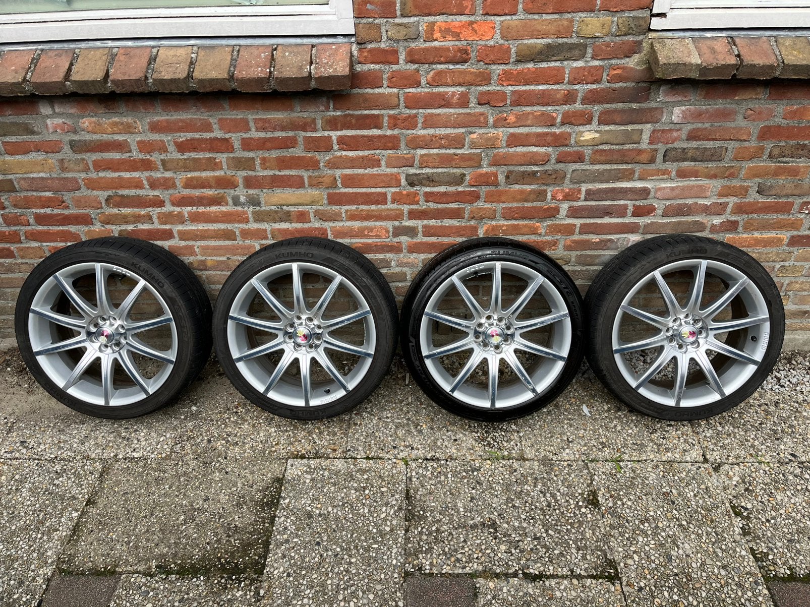 Momo Ten-S 18" Silver – 4x100/4x108, Ophalen, 18 inch, Banden en Velgen, Personenwagen