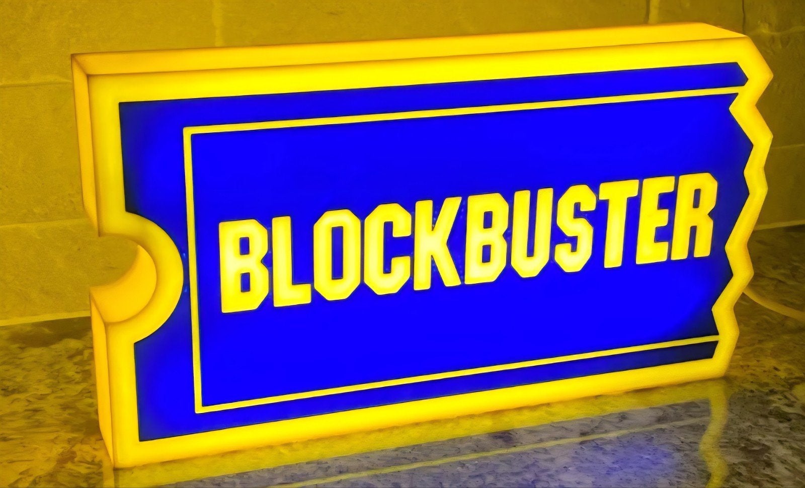 Blockbuster LED Lamp - Nostalgische Verlichting, Meerkleurig, Overige stijlen, Nieuw, Kunststof