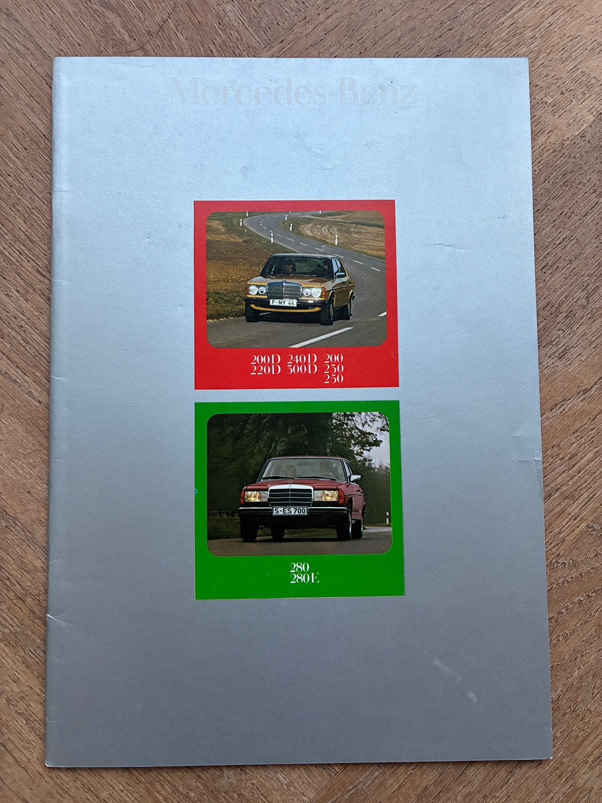 Mercedes-Benz W123 brochure 12/75, Verzenden, Zo goed als nieuw, Mercedes