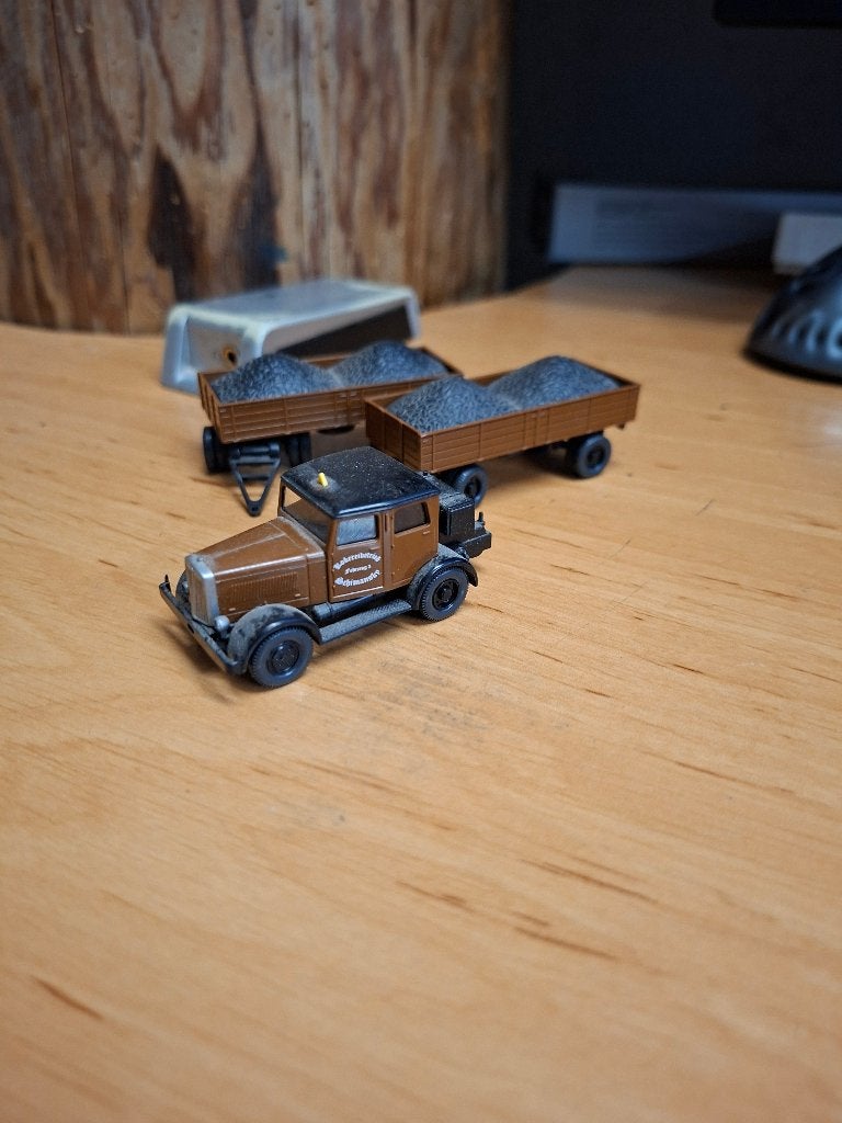 Wiking Hanomag met 2 kolenaanhangers, Ophalen of Verzenden, Bus of Vrachtwagen, Wiking