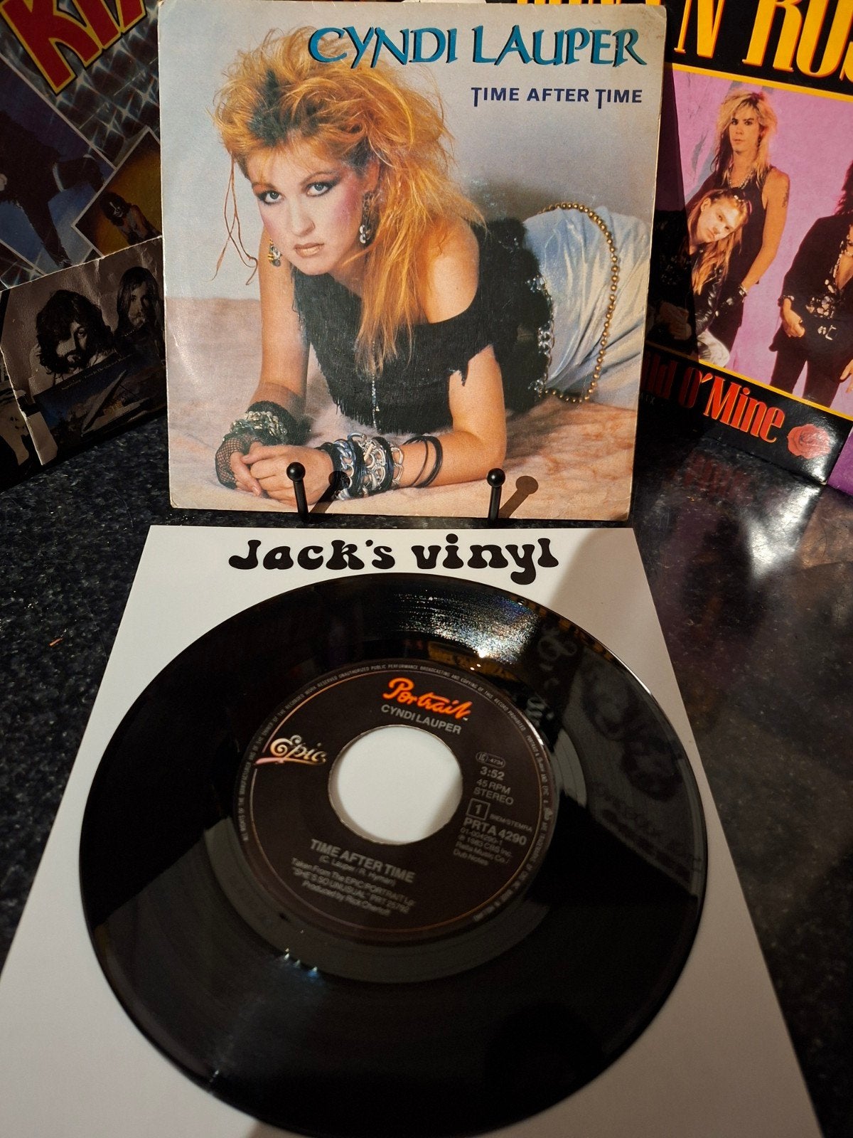 Cyndi Lauper - Time after time  1984, 7 inch, Ophalen of Verzenden, Overige typen, Fotohoes