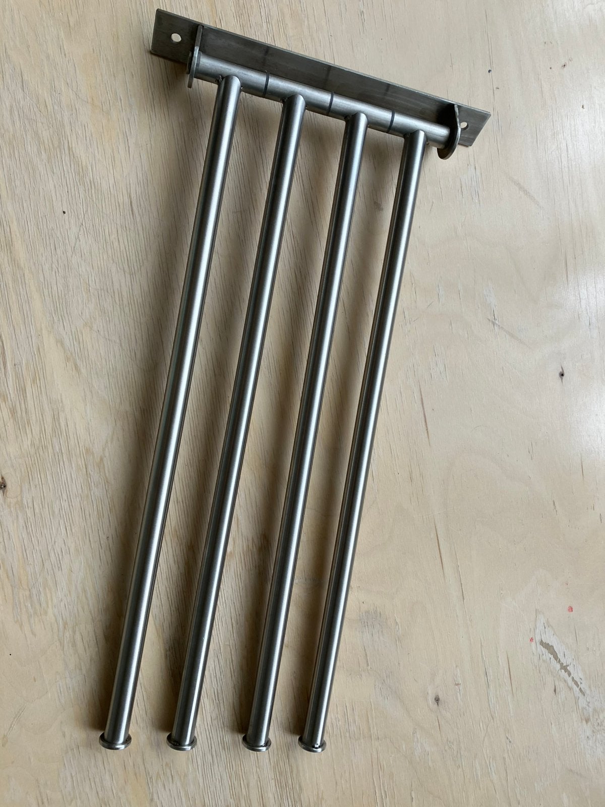 Handdoeken rek scharnierend. Voor 4 handdoeken, Ophalen of Verzenden, Zo goed als nieuw, Zilver, Handdoekenrek