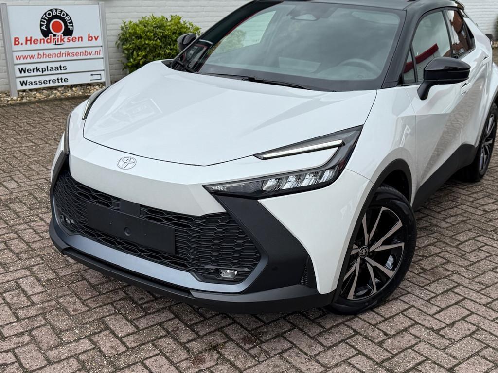 Toyota C-Hr 2.0 High Power PHEV 223pk CVT Dynamic/ Parelmoer, Automaat, Stof, Zwart, 4 cilinders