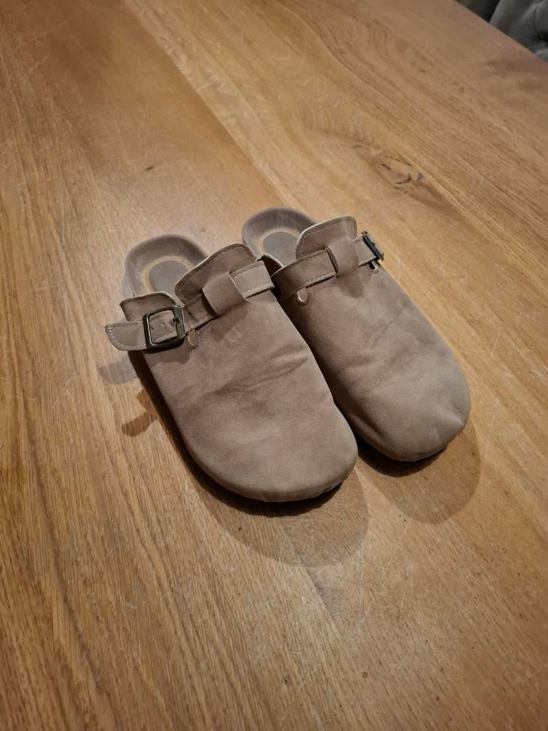 Orthopedische pantoffels te koop!, Slippers, Beige, Nieuw, Ophalen of Verzenden