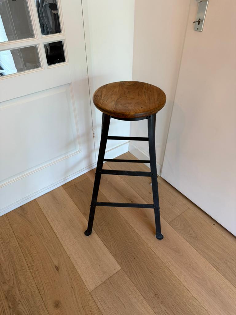 3 vintage barkrukken 76cm hoog., Huis en Inrichting, Barkrukken, 2 krukken, Ophalen, Zo goed als nieuw, 60 tot 90 cm