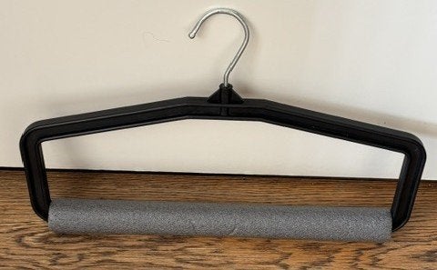 Stevige kunststof (gordijn)hanger met foam 42 x 18cm, Ophalen of Verzenden, Nieuw, Gordijn, Kunststof
