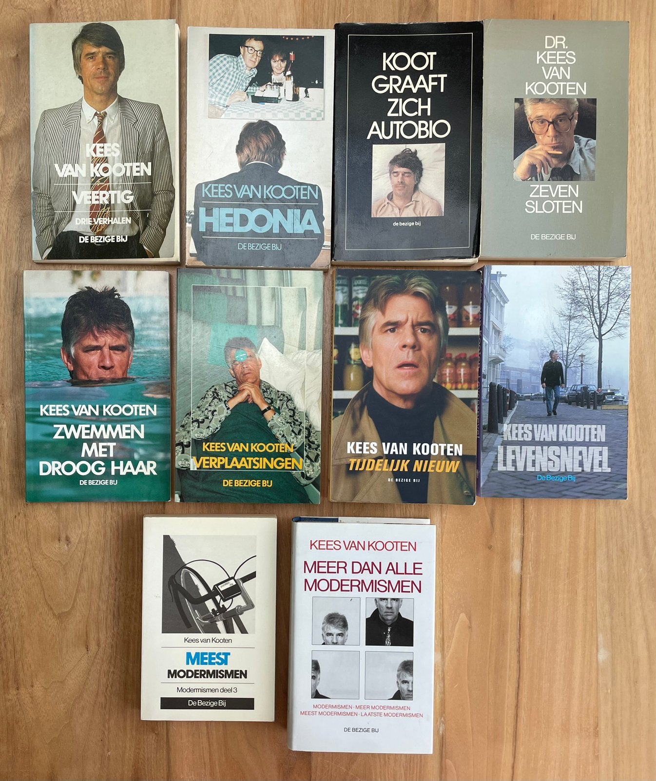 10 boeken van Kees van Kooten, Ophalen of Verzenden, Zo goed als nieuw, Nederland