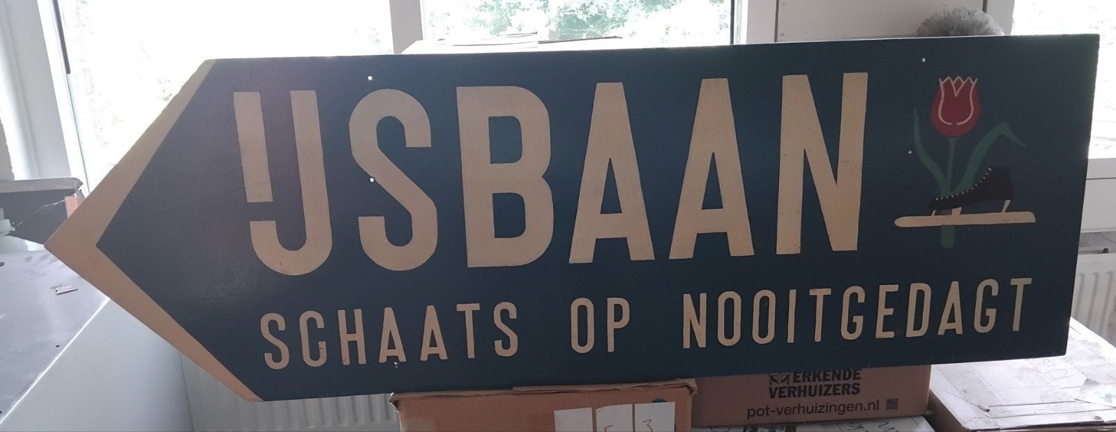 Oud houten Nooitgedagt  bord / handgeschilderd, Ophalen, Gebruikt, Reclamebord